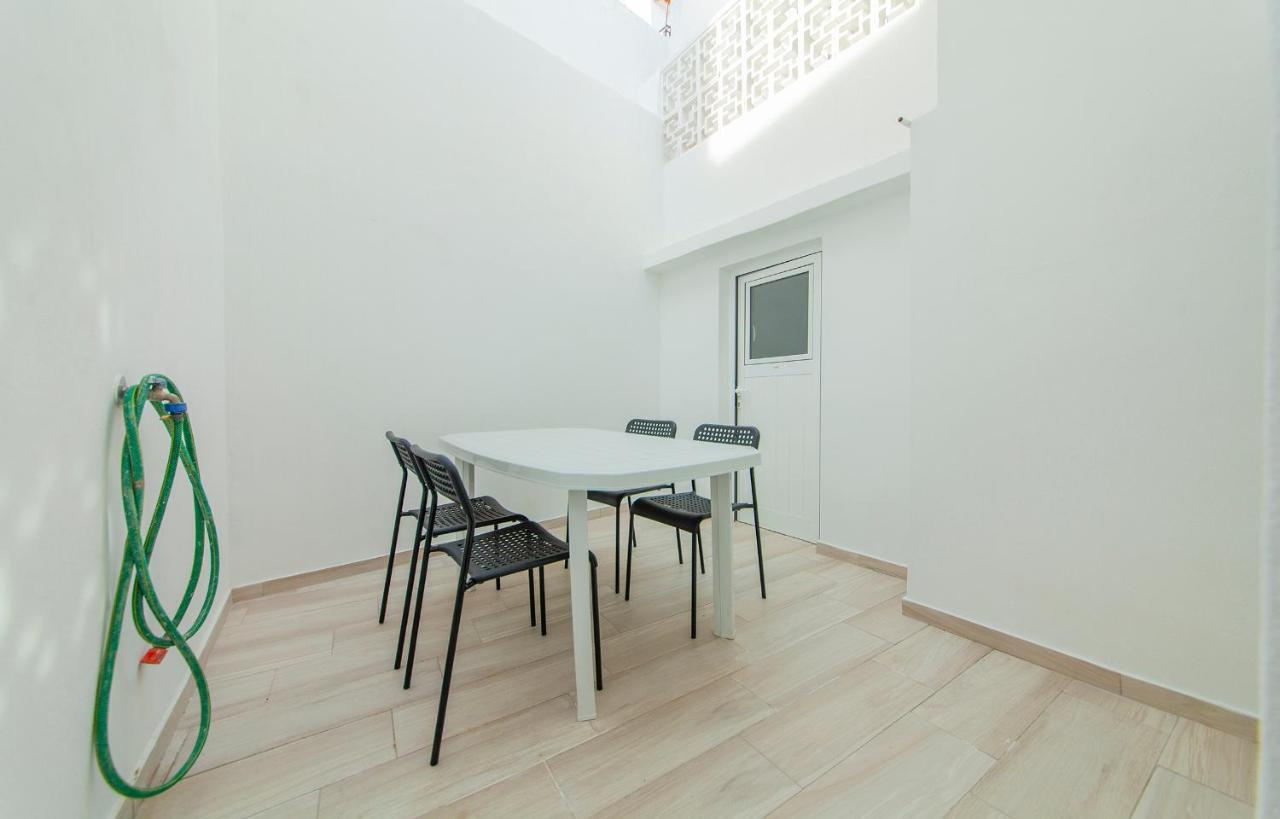 B21 - Oliveira Cozy Flat Lägenhet Lagos Exteriör bild